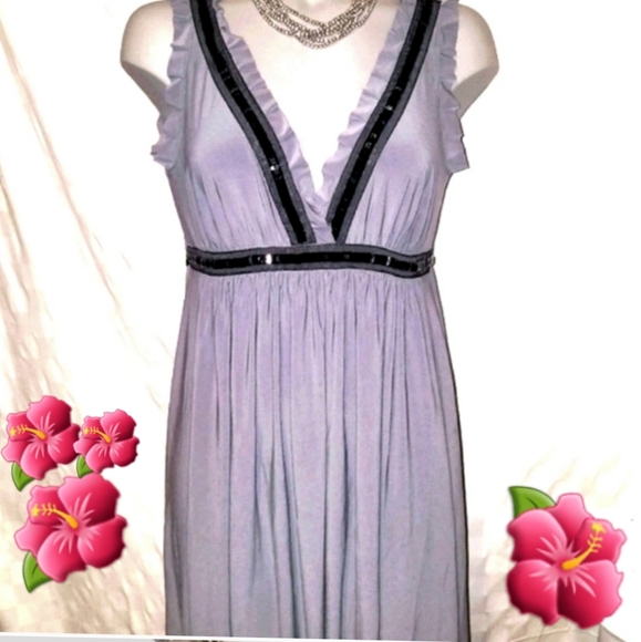 GRAY DRESS - Picture 3 of 9